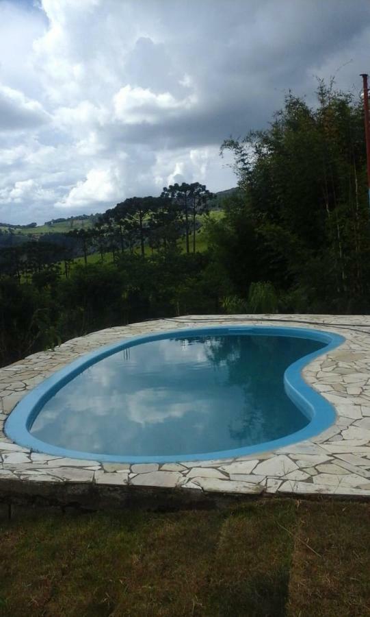 Villa Sitio Lirio Do Vale- Munhoz, Mg Exterior foto